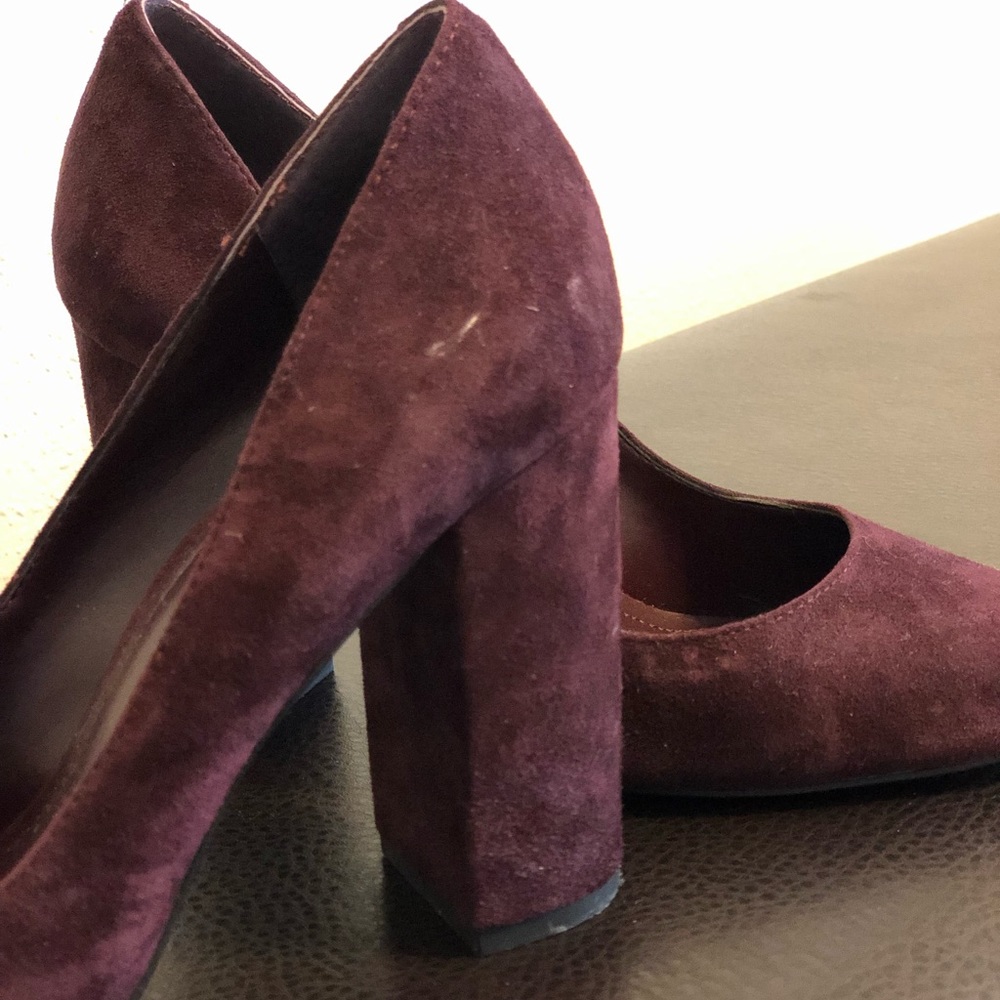 BCBG heels - Picture 5 of 6